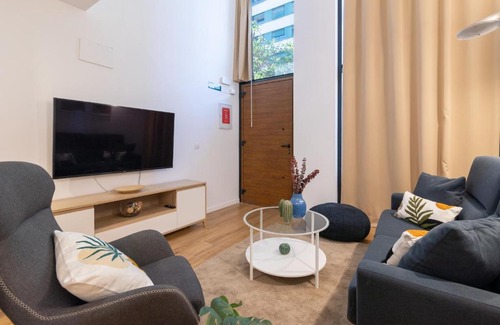 Penya-roja Apartment | DormForYou Alameda 12 Apartment