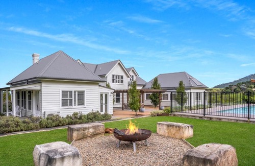 Meroo Meadow House | Dormy Park - By Berry Getaways