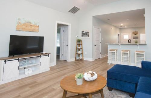 Gulfport House | Dorothy