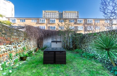 Kemptown Apartment | Dorset Green Two | By My Getaways