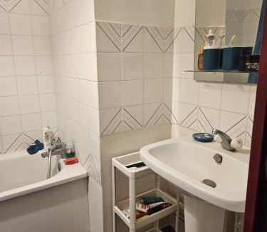 Pessac Apartment | Dortoir 3 lits proche de la gare de pessac