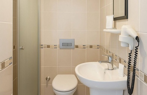 Icmeler Hotel | Doruk Hotel and Suites