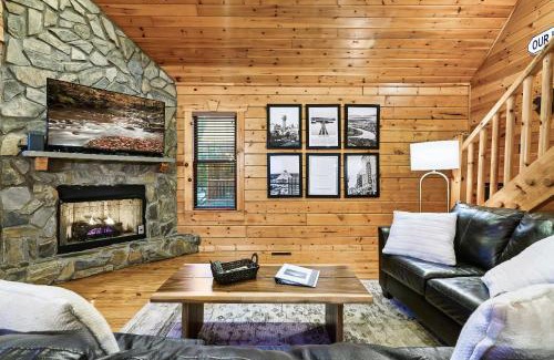 White Oak Lodge House | Dotties Place Hot Tub, Dog Friendly, Arcade