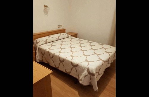 Luarca House | Double and individual accommodation - Pensión Oria #1