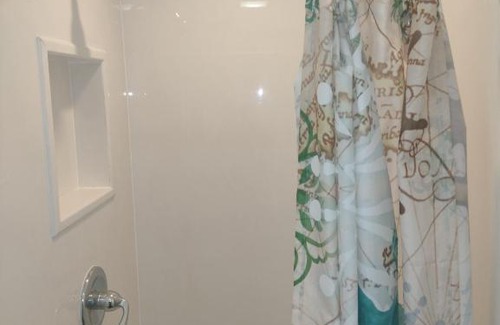 Old Town Hotel | Double Barr Cottage Inn