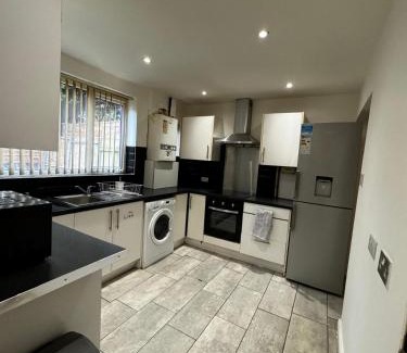 Manchester House | Double bed D3 Greater Manchester
