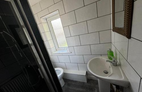 Manchester House | Double bed D3 Greater Manchester