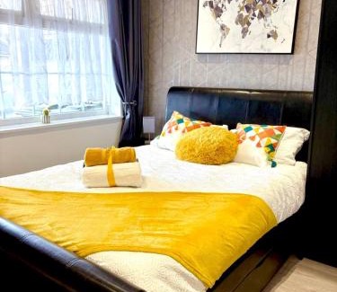 Tea Green Apartment | Double bed studio near airport