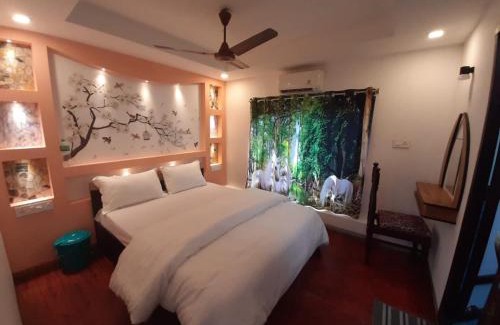 Alappuzha Boat Rental | Double Decker Houseboat