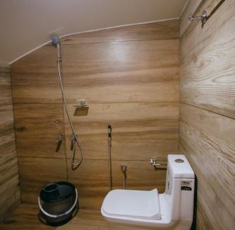 Alappuzha Boat Rental | Double Decker Houseboat