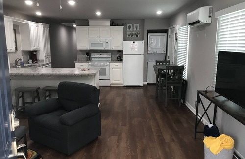 Hot Springs House | Double Diamond Duplexes - Center of Hot Springs, AR 5B (3 Other Units listed)