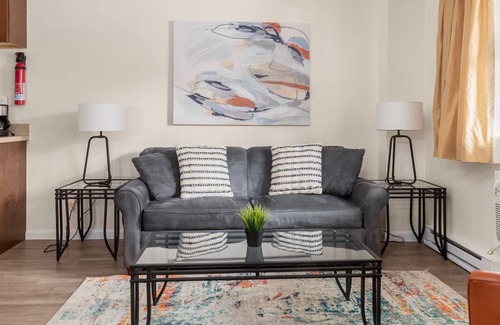 Beverly House | Double Double Suite | The Beverly Hotel | Family-friendly Stay w/Kitchen
