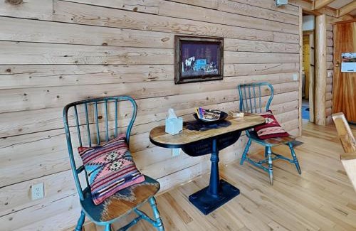 Alto House | Double Eagle Manor
