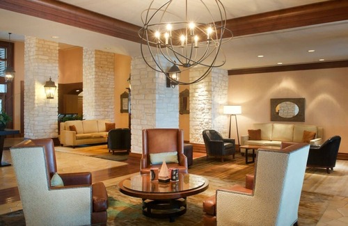 Lakeway Hotel | Double Queen Lakeview at Lakeway Resort & Spa, Outdoor Pool!