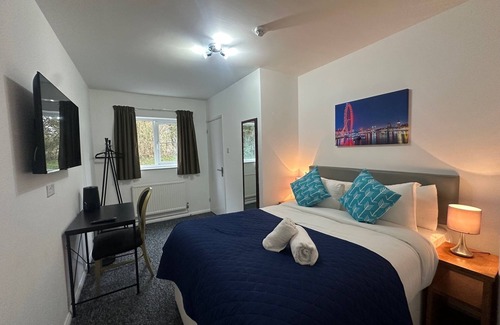 Wixford House | Double Room 03 | Henley In Arden