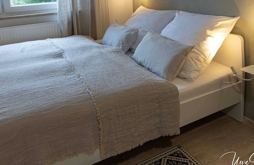 Obersulm Apartment | Double Room 1 - Gästehaus Lamm