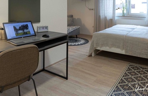 Obersulm Apartment | Double Room 1 - Gästehaus Lamm