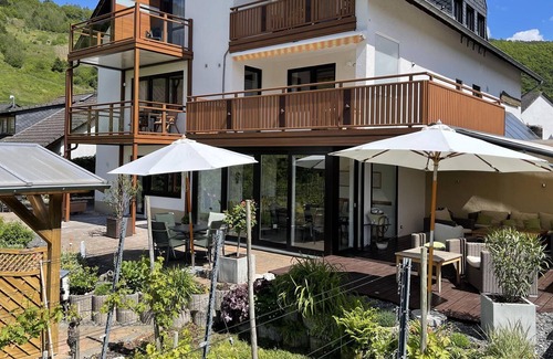 Wolf Cottage | Double room 3 - Gäste- und Weinhaus Haus Schatzgarten