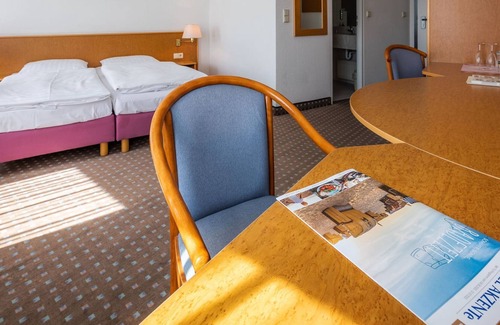 Hoyerswerda Apartment | Double Room 4 - AKZENT Congresshotel Hoyerswerda