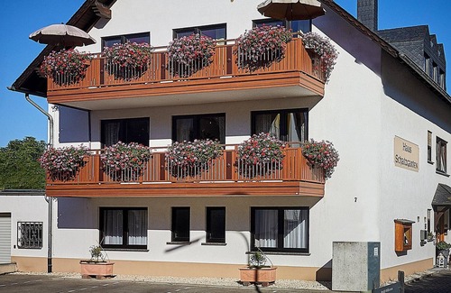 Wolf Cottage | Double room 4 - Gäste- und Weinhaus Haus Schatzgarten