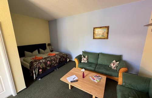 Forst Bed & Breakfast | Double room 7 - Bed & Breakfast am Waldgürtel
