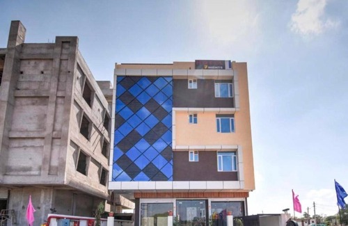 Sanganer Apartment | Double Room at Hotel 7 Nights