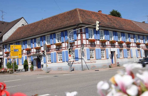 Ettenheim Cottage | Double room B with shower and toilet - Hotel Deutscher Hof