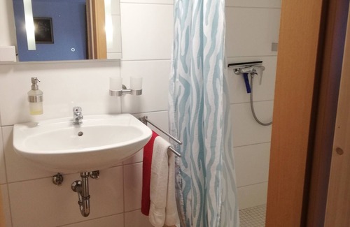 Rettenberg Resort | Double room-Deluxe-Private Bathroom-Countryside view-Sonnenblumenzimmer