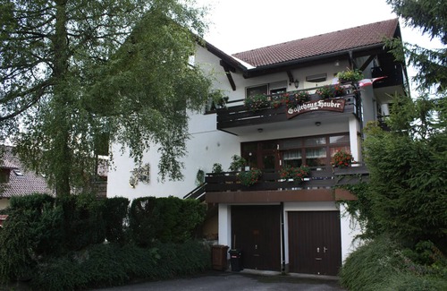 Herrischried Apartment | Double room Heimatliebe with beautiful balcony - Pension Hauber