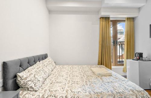 Valentines Apartment | Double Room Ilford Easy London Access