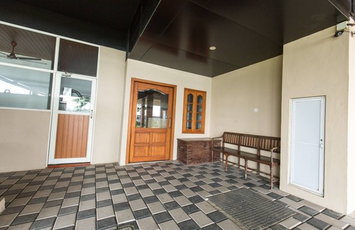 Kochi Bed & Breakfast | Double Room No:103.The Westface Cochin