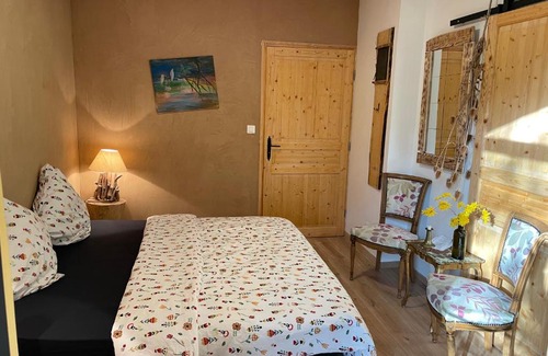 Beaugies-sous-Bois Bed & Breakfast | Double room on farm (La ferme du Tao)