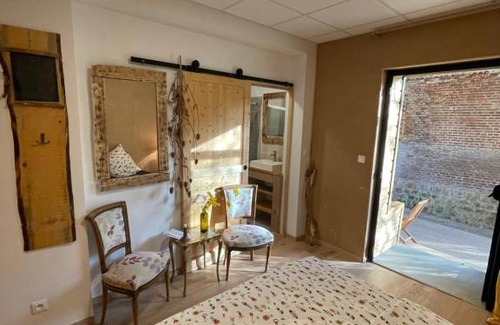 Beaugies-sous-Bois Bed & Breakfast | Double room on farm (La ferme du Tao)