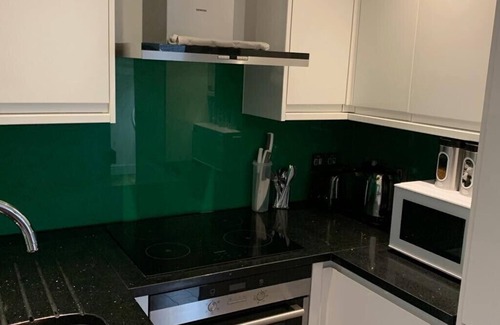 Camden Town House | Double Room - Private Bathroom