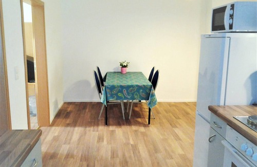 Mitte Apartment | Double room-Shared Bathroom-Zi 1-2-3 (1.OG.)