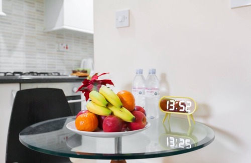 Somers Town Bed & Breakfast | Double Room - Shared Bathroom