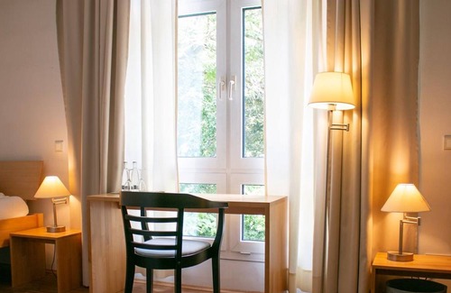 Klingenmuenster House | Double room, shower, toilet, comfort - Stiftsgut Keysermühle