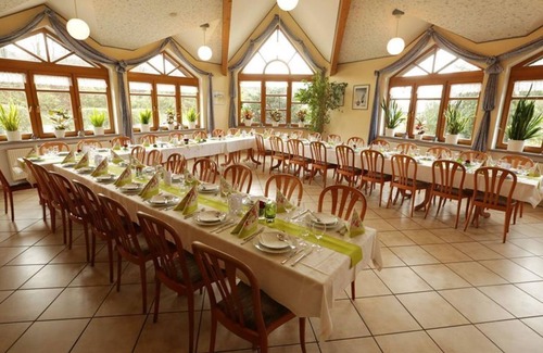 Schweich House | Double room shower/WC, sep. Bedroom - Hotel Leinenhof