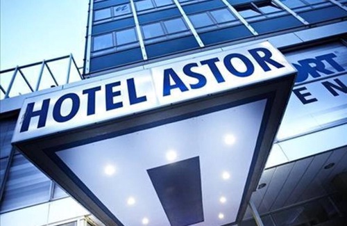 Vorstadt House | Double room/shower, WC - Hotel Astor by Campanile