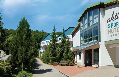 Pirna House | Double room superior, shower, toilet - aktiv Sporthotel