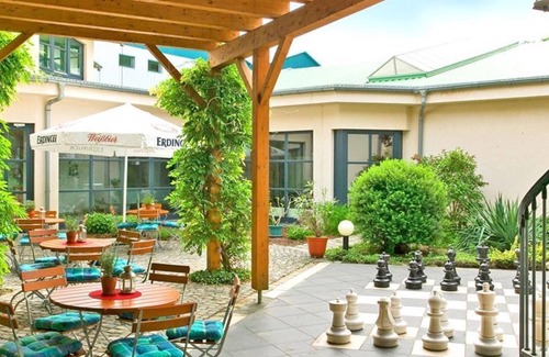 Pirna House | Double room superior, shower, toilet - aktiv Sporthotel