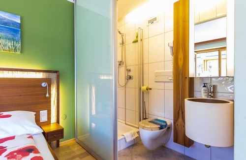 Fuschl am See Bed & Breakfast | Double room "Walnut" - Haus Bergblick