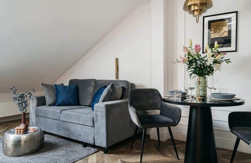 Stare Miasto Apartment | Double room with a Old Town view