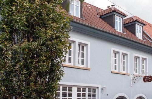 Freinsheim House | Double room with living area, shower, toilet, non-smoking - Weinheber - hotel and wine bar