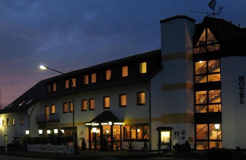 Fleringen House | Double room with shower/WC - Hotel-Restaurant Schoos