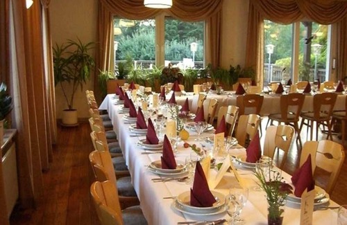 Lindenfels Hotel | Double room with south balcony 03 - Odenwald star hotel Wiesengrund