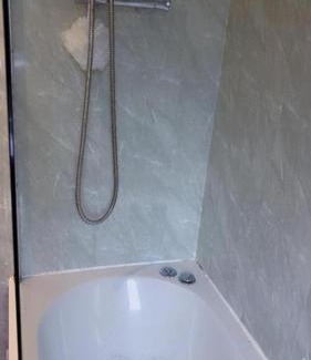 Birch House | Double Room XXXX Manchester
