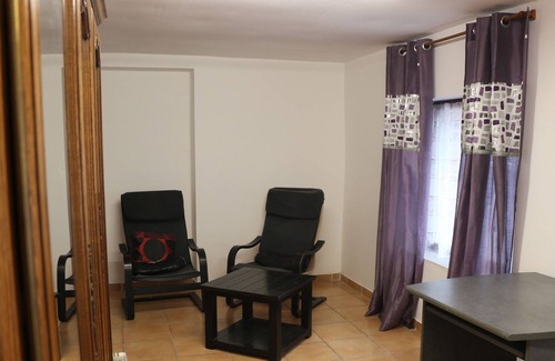 Neuvy-sur-Loire House | Double studio, near the Belleville power station on the banks of the Loire.