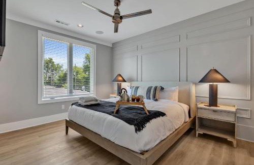Berry Hill House | Double Treble - 2 Townhomes - Private Rooftops