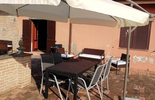 Treia House | double twin room private bathroom for swimming pool use